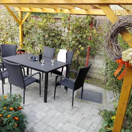 U Zastavky Apartment Ratiskovice